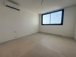 4chbre Appartement dans Fallou Gassama, Almadies à Louer