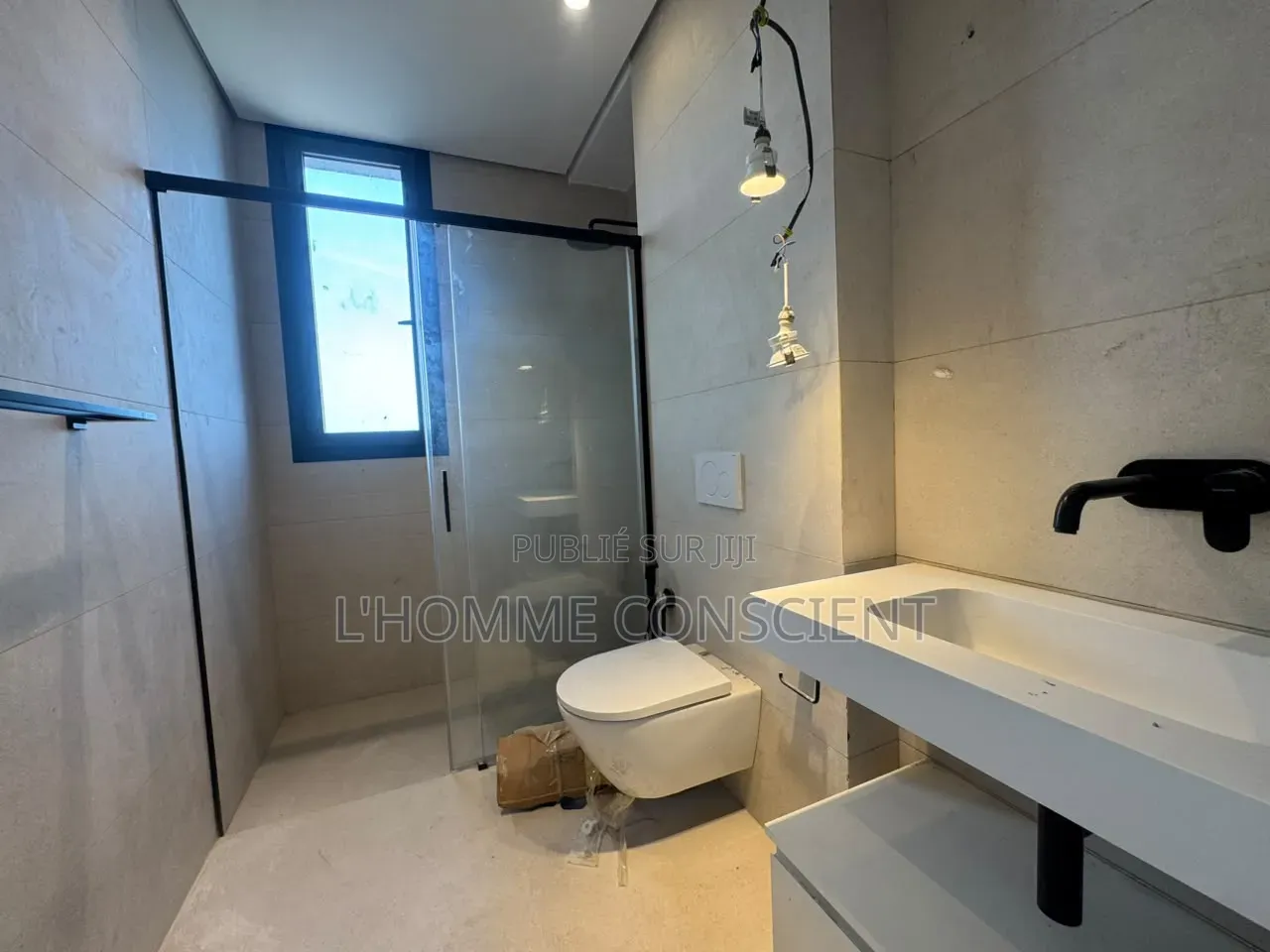 4chbre Appartement dans Fallou Gassama, Almadies à Louer