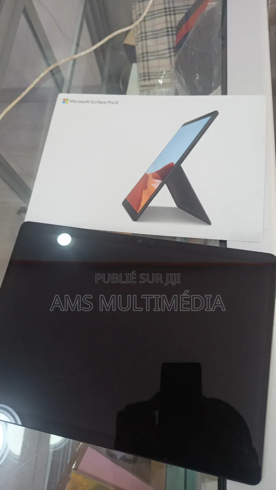 Nouveau Microsoft Surface 16GB Intel Core i7 SSD 512GB