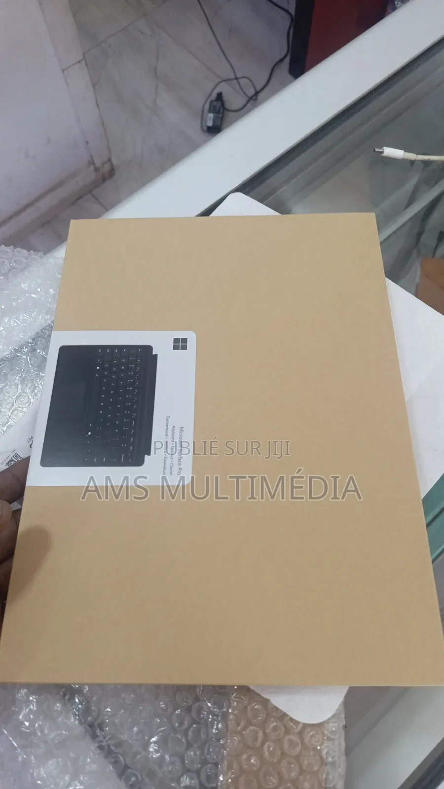 Nouveau Microsoft Surface 16GB Intel Core i7 SSD 512GB