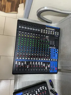 Tables De Mixage Yamaha a Vendre