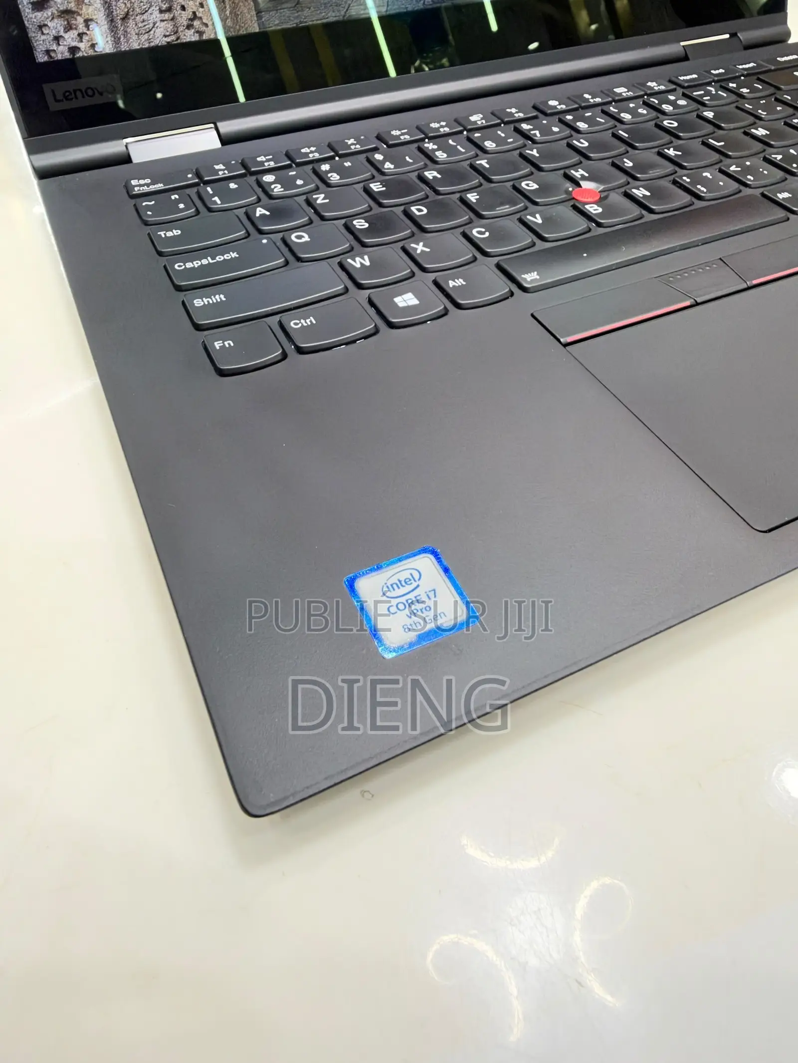 Ordinateur portable Lenovo ThinkPad X1 Yoga 8GB Intel Core i7 SSD 256GB