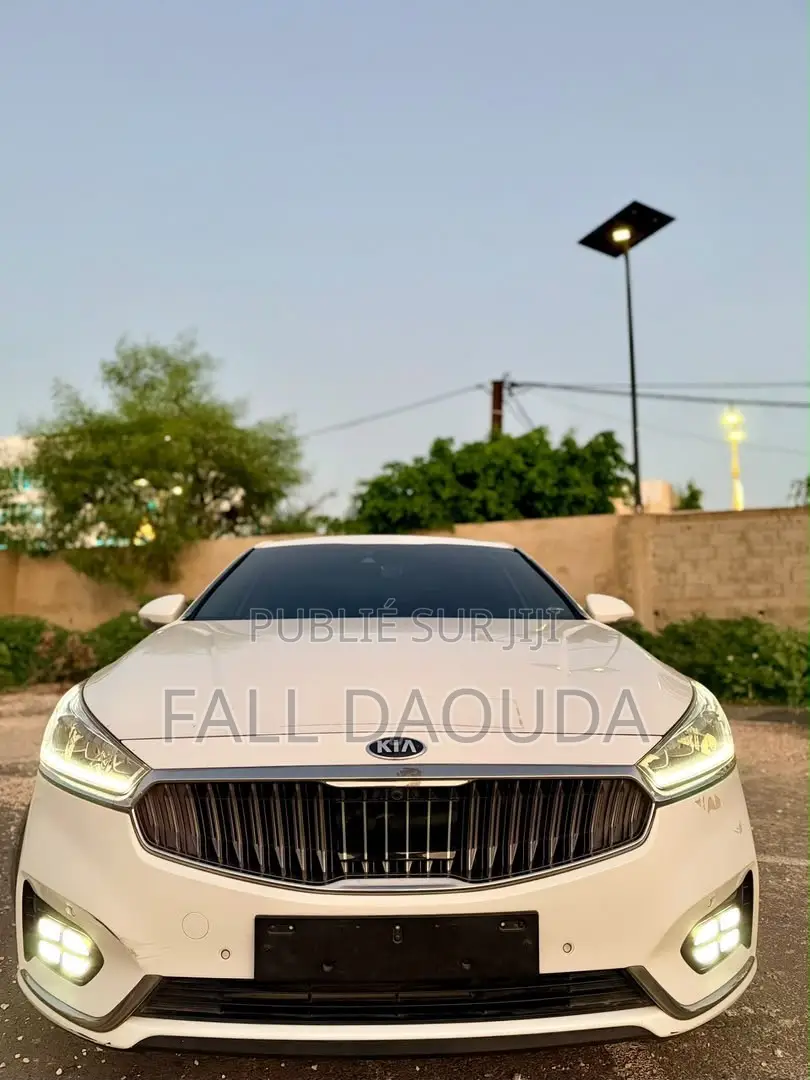 Kia K5 2018 Blanc