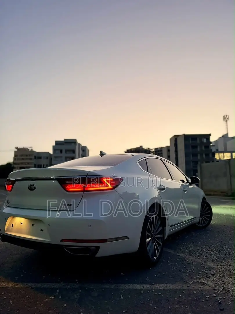 Kia K5 2018 Blanc