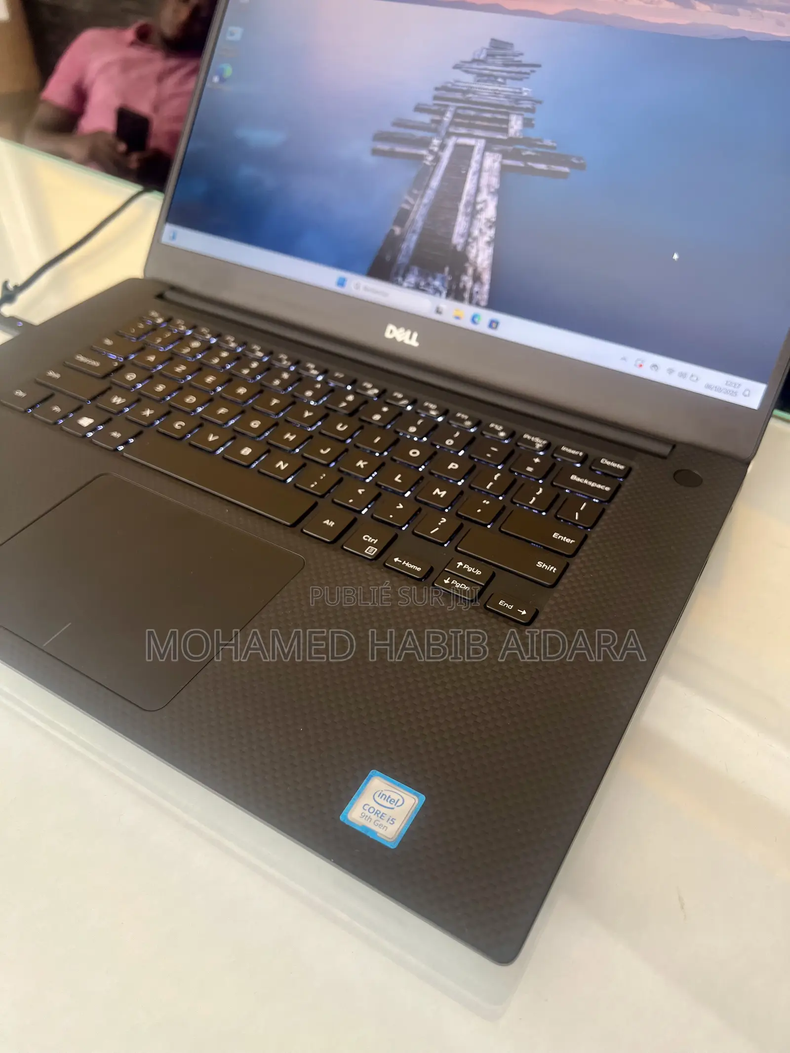 Ordinateur portable Dell XPS 15 7590 16GB Intel Core i5 SSD 500GB