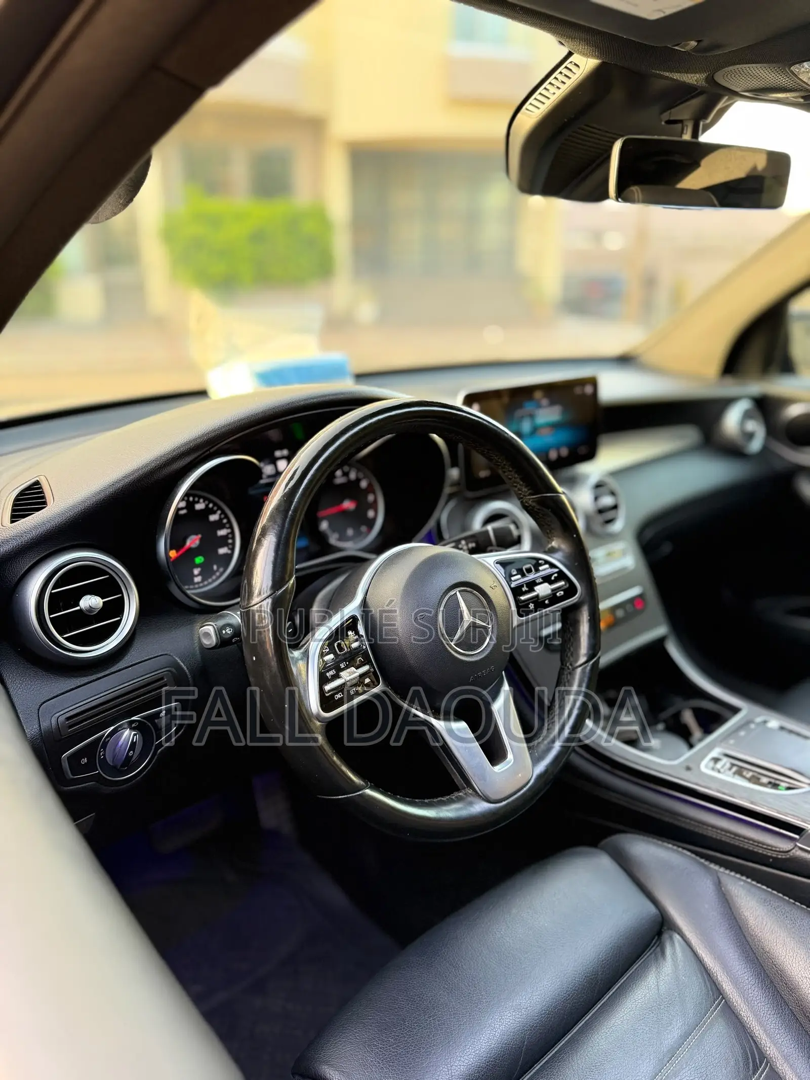 Mercedes-Benz GLC-Class 2022 Noir
