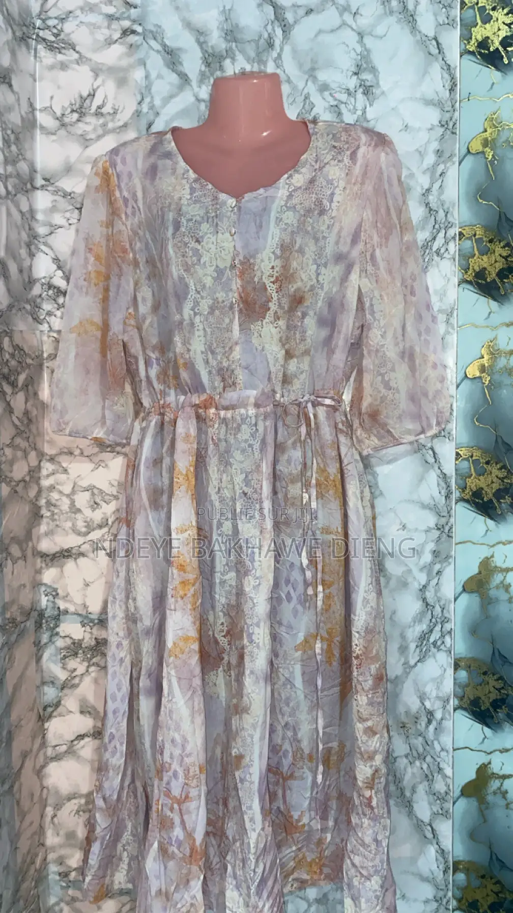 Des Robes Fripperie À Partir De 1.500f
