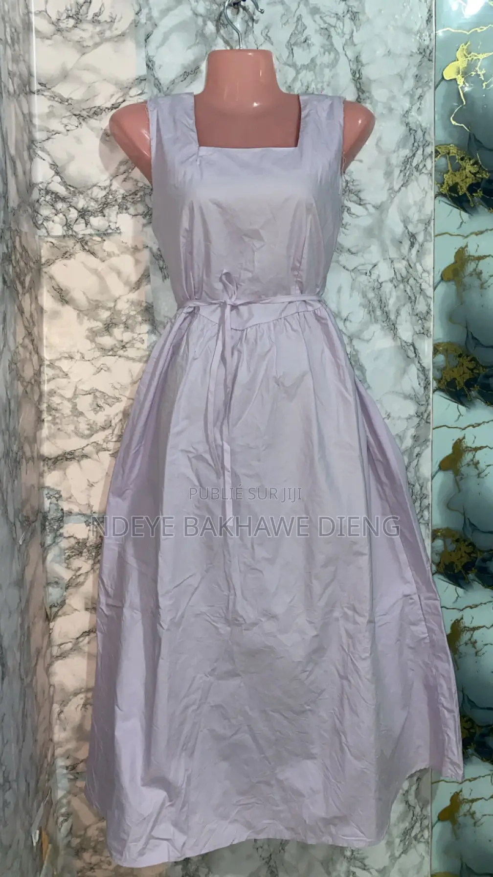 Des Robes Fripperie À Partir De 1.500f