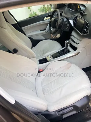 Peugeot 308 2016 Gris
