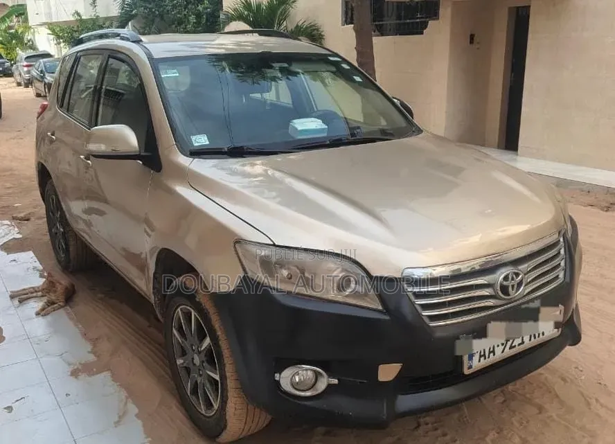 Toyota RAV4 2012