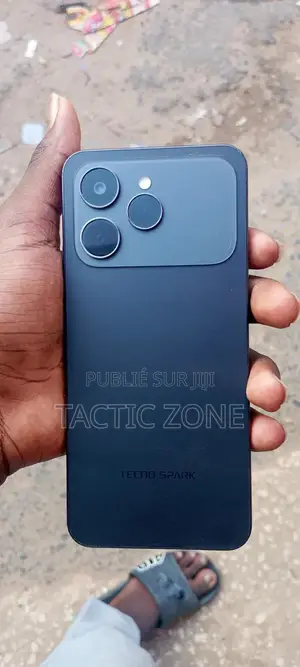 Tecno Spark 40 128 GB Noir