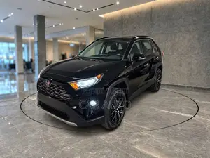 Toyota RAV4 Limited 2021 Noir