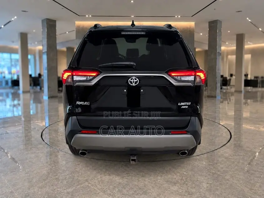 Toyota RAV4 Limited 2021 Noir