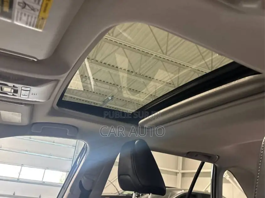 Toyota RAV4 Limited 2021 Noir