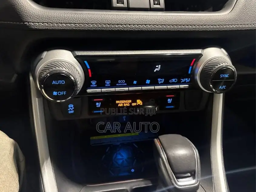 Toyota RAV4 Limited 2021 Noir