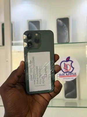 Nouveau Apple iPhone 13 Pro 128 GB Vert