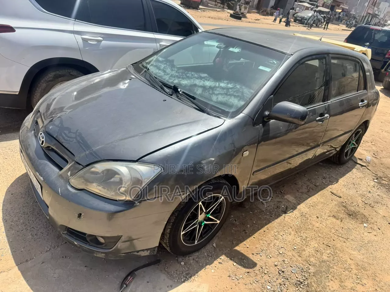 Toyota Corolla 1.4 D-4D 2006 Gris