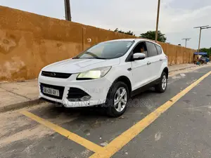 Ford Escape SE 4dr SUV AWD (1.6L 4cyl Turbo 6A) 2015 Blanc