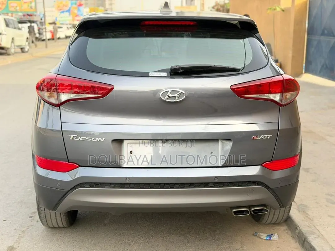 Hyundai Tucson 2017 Gris