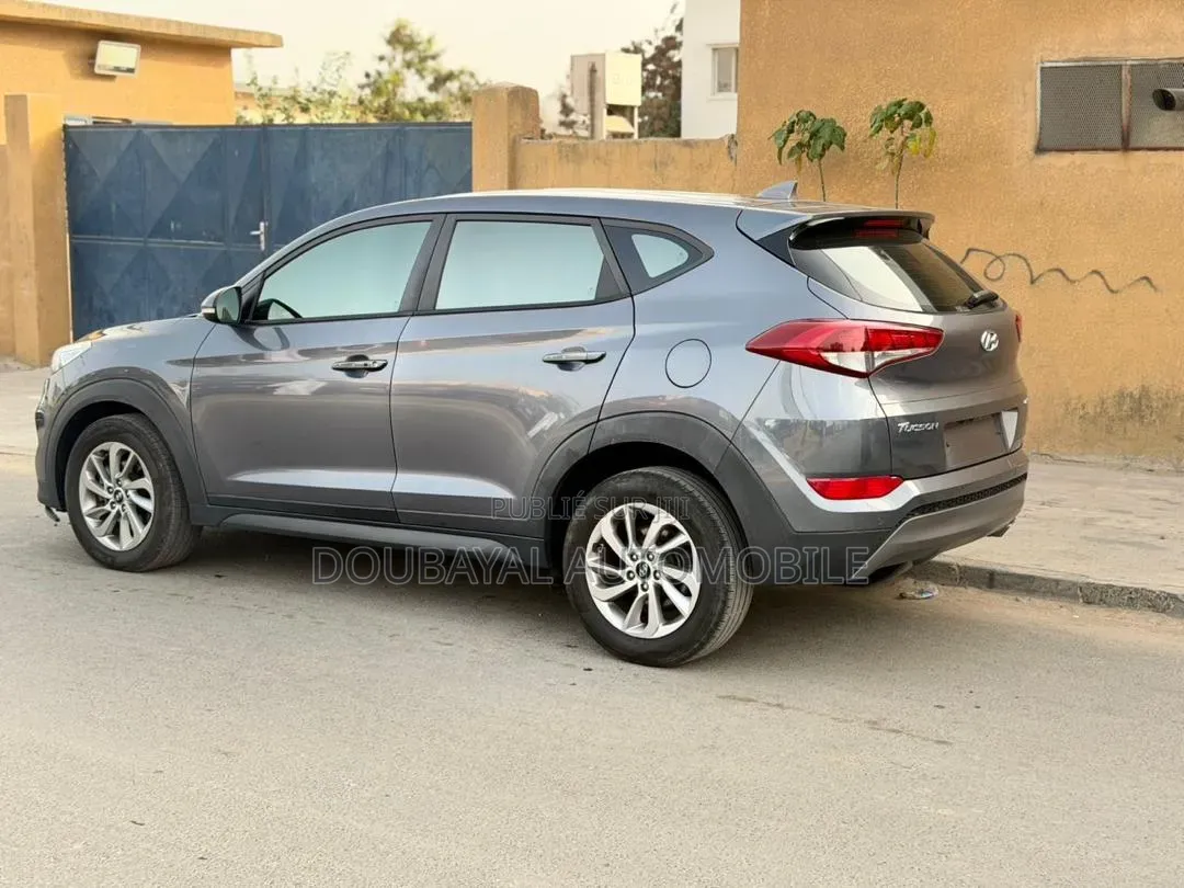 Hyundai Tucson 2017 Gris