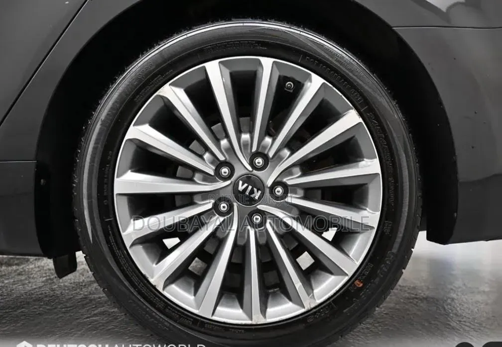 Kia K5 2017 Noir Mat