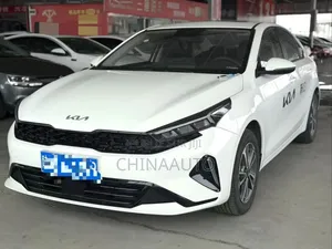 Kia K3 Comfort 2024 Blanc