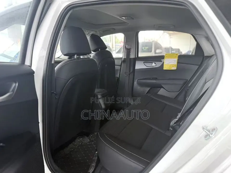 Kia K3 Comfort 2024 Blanc