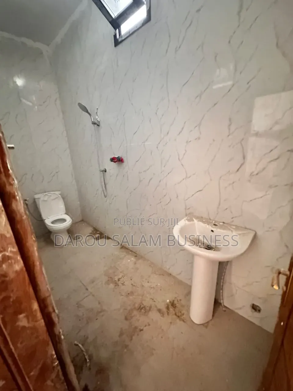 4chbre Appartement dans Ouest Foire, Yoff à Louer