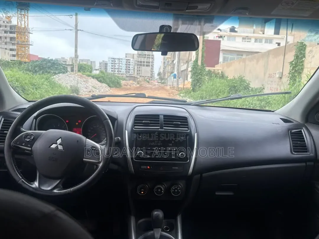 Mitsubishi RVR 2015
