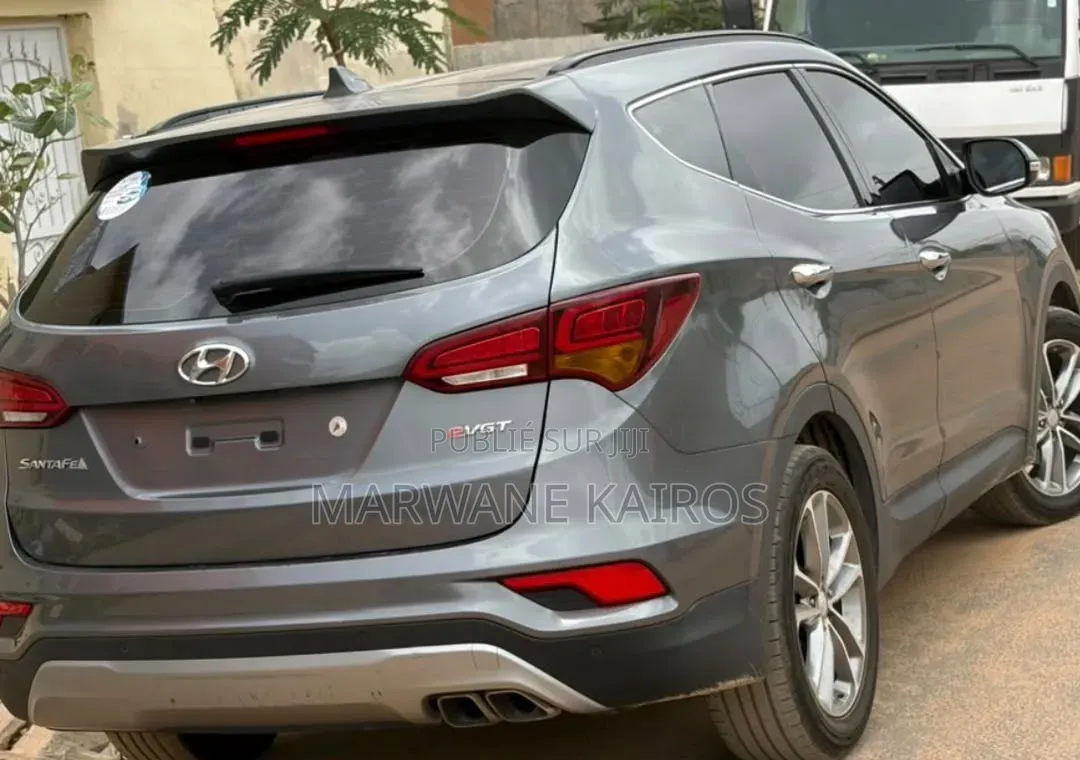 Hyundai Santa Fe 2016 Gris