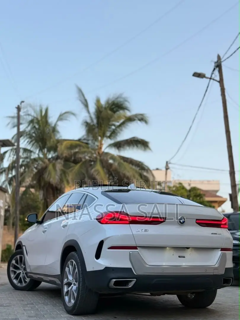 BMW X6 sDrive40i 2021 Blanc