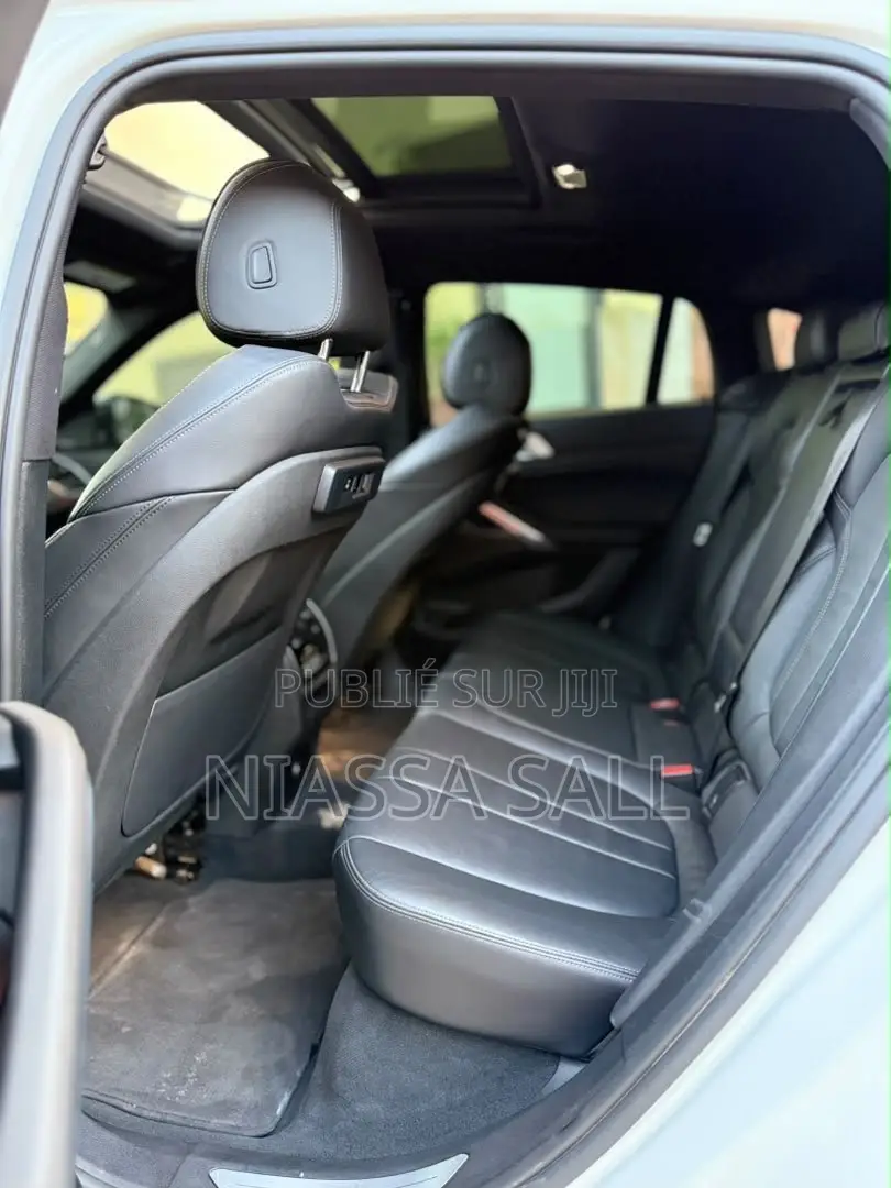 BMW X6 sDrive40i 2021 Blanc