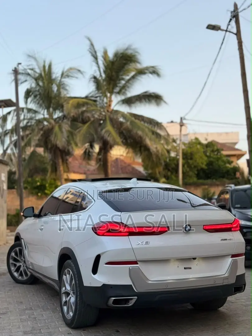 BMW X6 sDrive40i 2021 Blanc