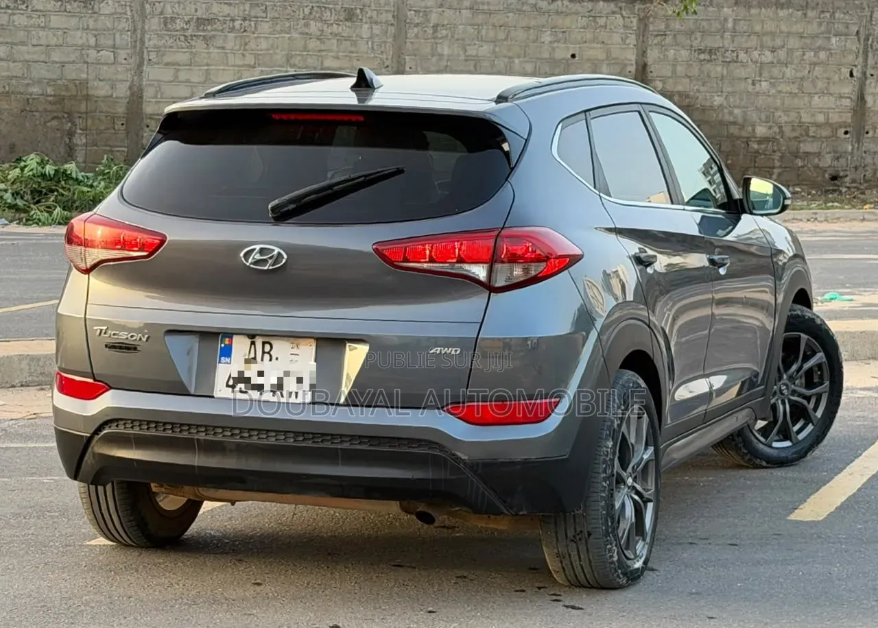 Hyundai Tucson 2016 Gris