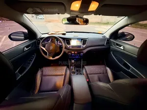 Hyundai Tucson 2018 Bleu