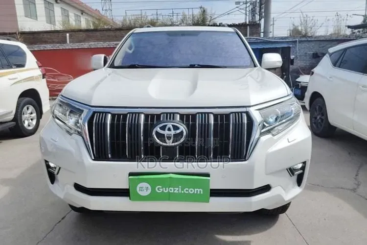 Toyota Land Cruiser Prado 2018 Blanc