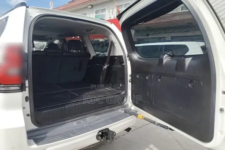 Toyota Land Cruiser Prado 2018 Blanc