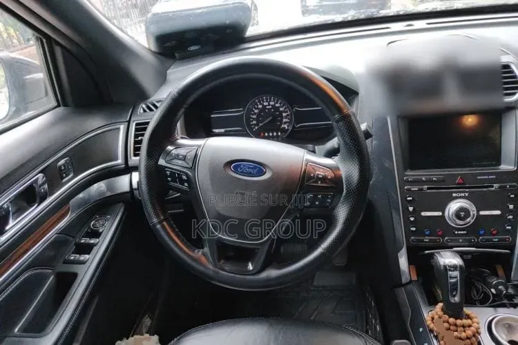 Ford Explorer 2017 Noir