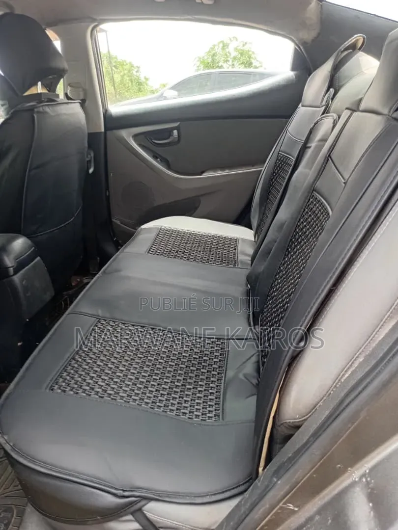 Hyundai Elantra 2014 Gris