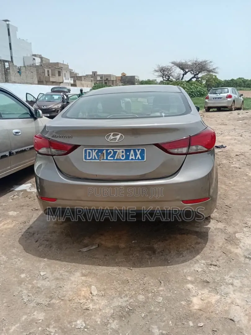 Hyundai Elantra 2014 Gris