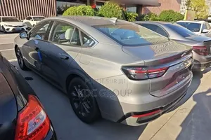 Ford Mondeo 2025 Gris