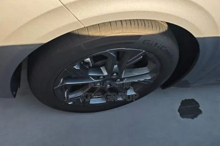 Ford Mondeo 2025 Gris