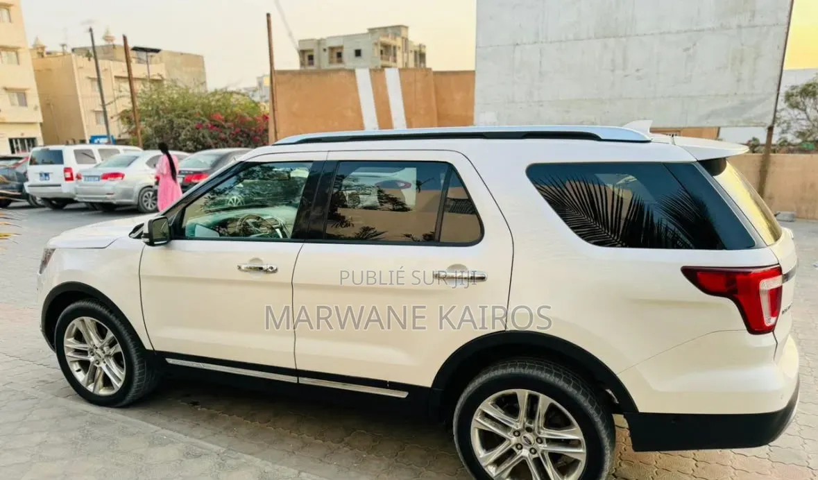 Ford Explorer 2017 Blanc