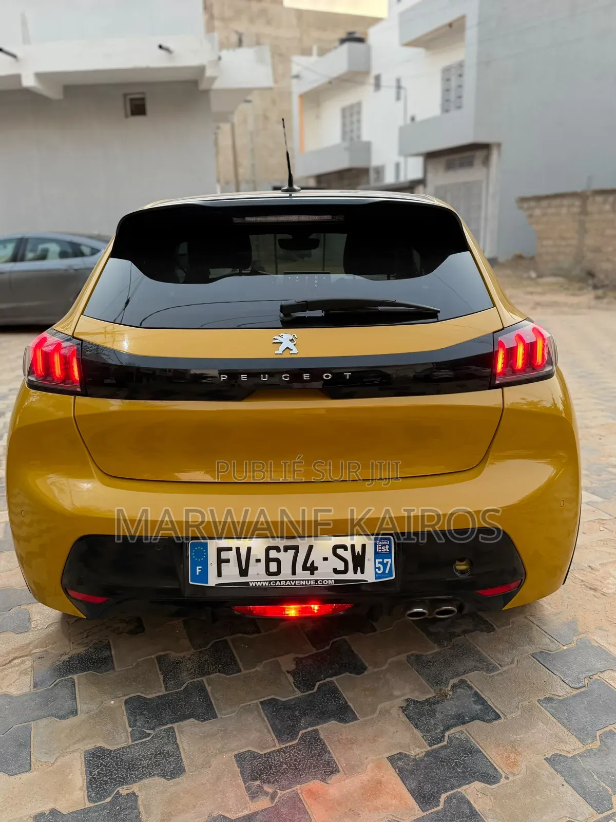 Peugeot 208 2021 Jaune