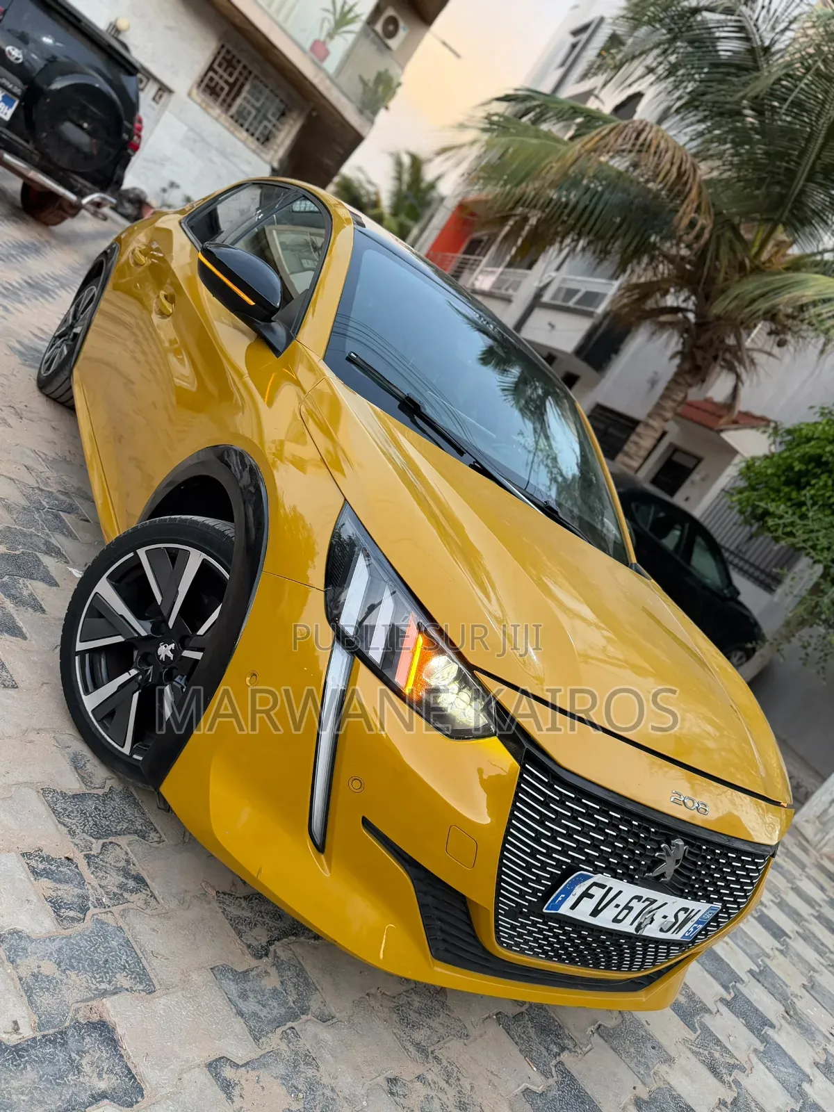 Peugeot 208 2021 Jaune