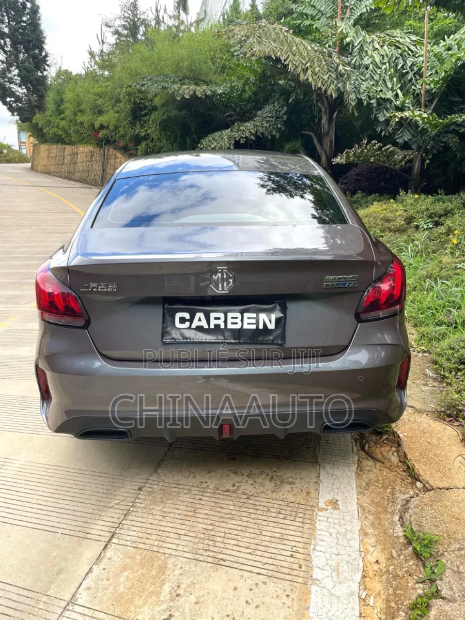 MG MG5 180DVVT Manual Youth 2023 Gris
