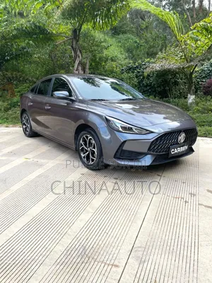 MG MG5 180DVVT Manual Youth 2023 Gris