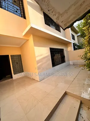3chbre Villa dans Yoff Onomo à Louer