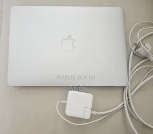 Nouveau Ordinateur portable Apple MacBook 8GB Intel Core i5 SSD 512GB