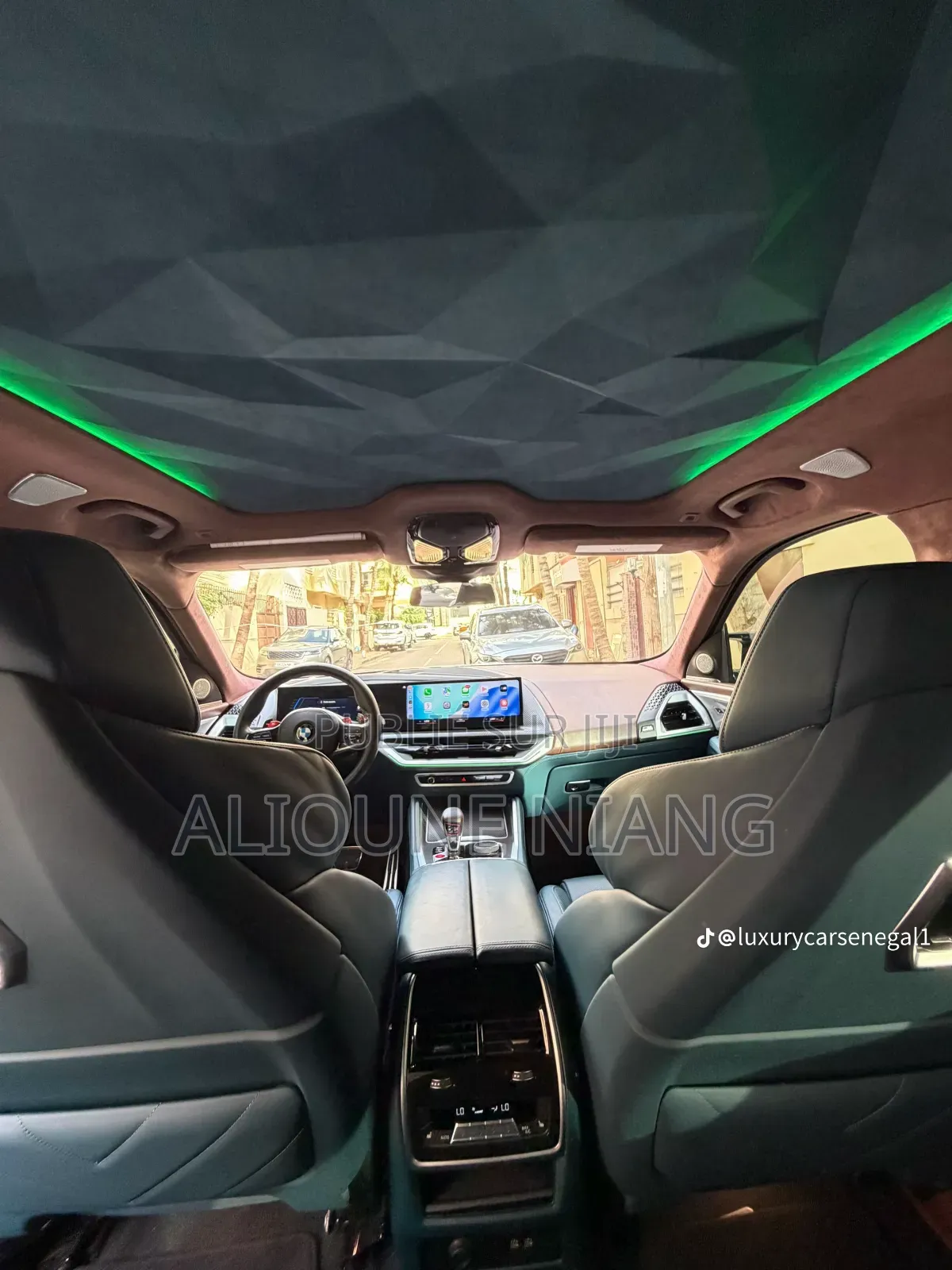Nouveau BMW XM Base AWD 2023 Vert
